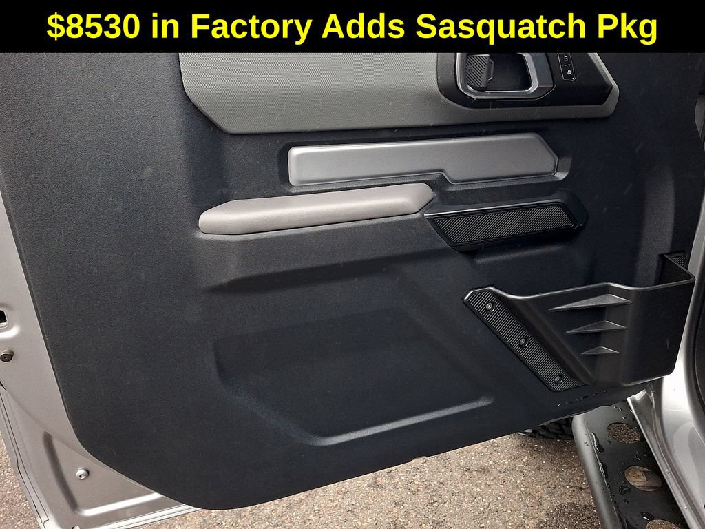 Used 2023 Ford Bronco 2-Door w/ Sasquatch Package AWD/4WD image 19