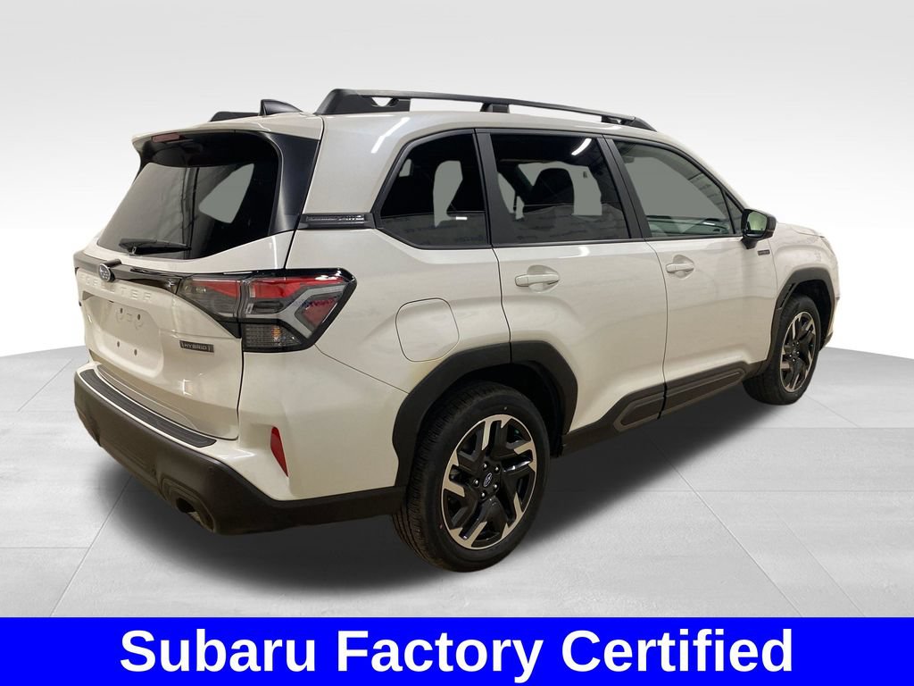 Used 2025 Subaru Forester Limited AWD/4WD image 4