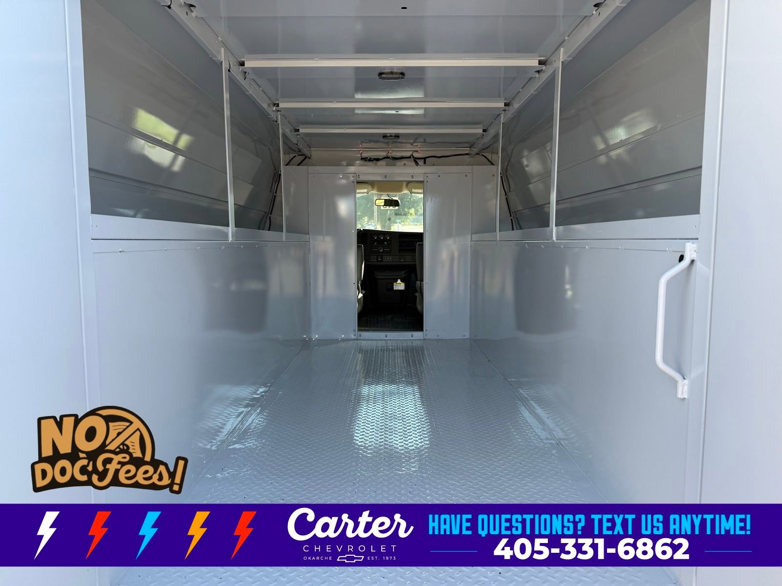 New 2025 Chevrolet Express 3500 w/ Power Convenience Package RWD image 27