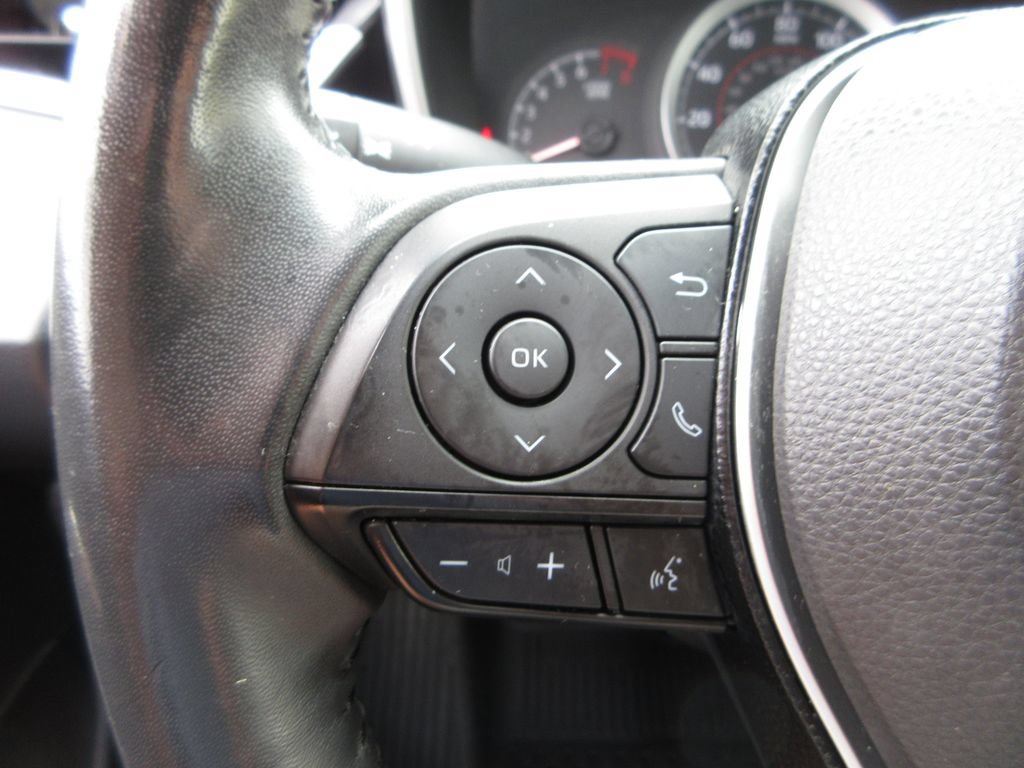 Used 2020 Toyota Corolla SE FWD image 16
