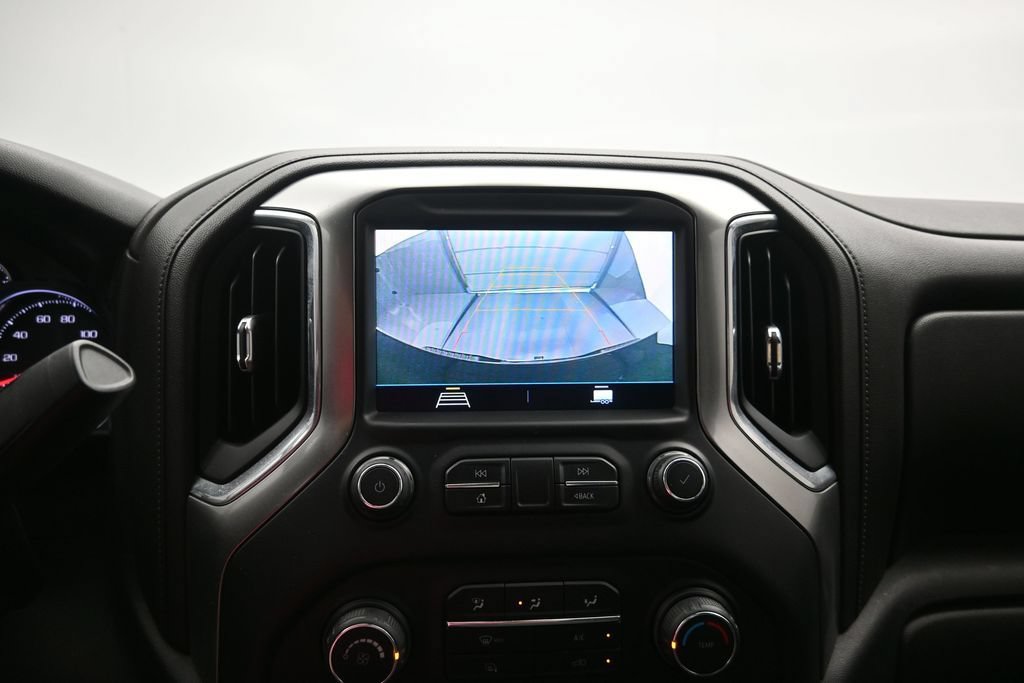 Used 2020 Chevrolet Silverado 1500 LT w/ Trailering Package AWD/4WD image 17