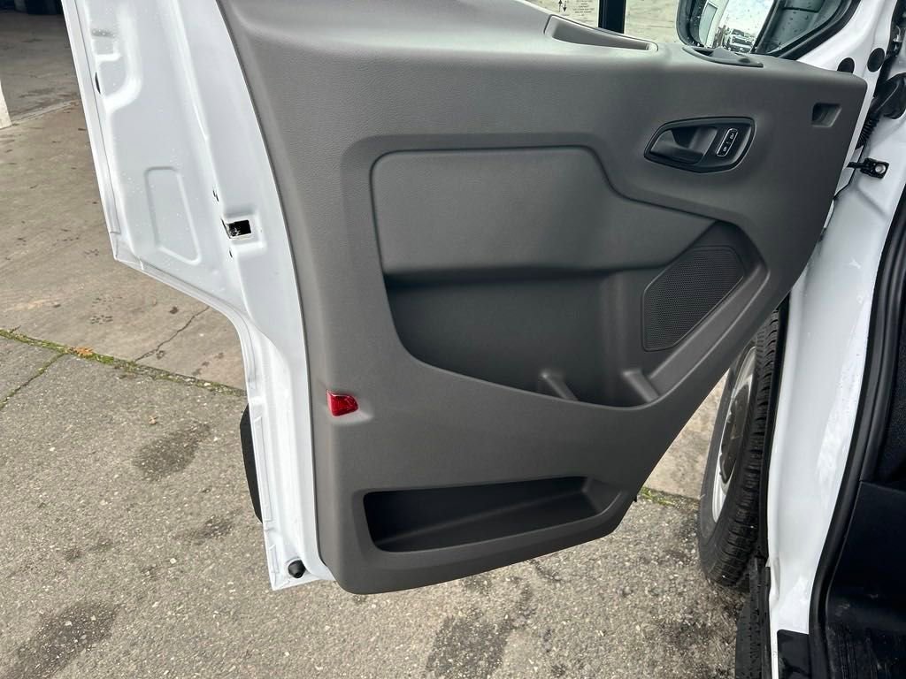 New 2024 Ford Transit 150 Low Roof image 10