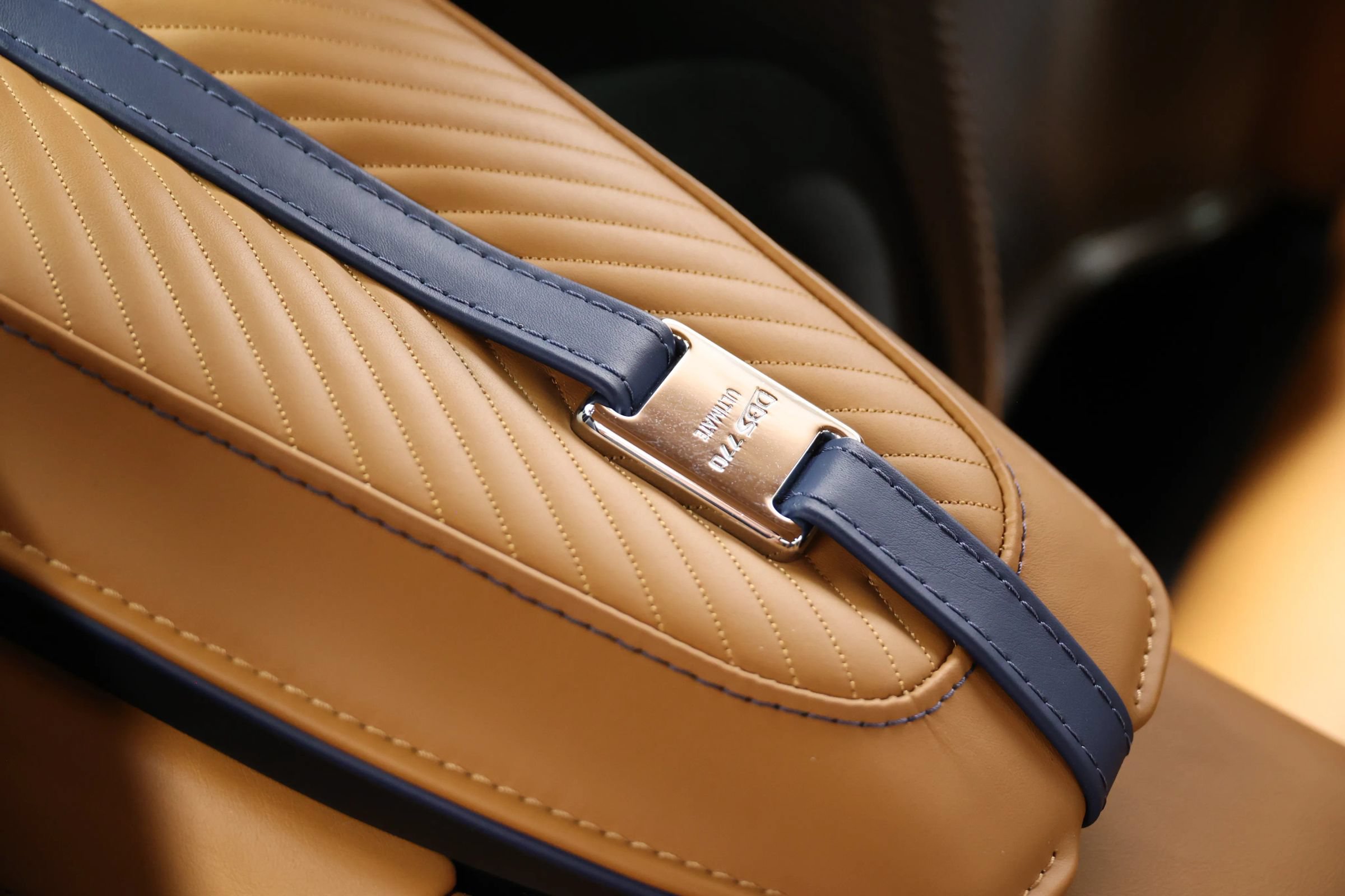 Used 2023 Aston Martin DBS Coupe RWD image 71