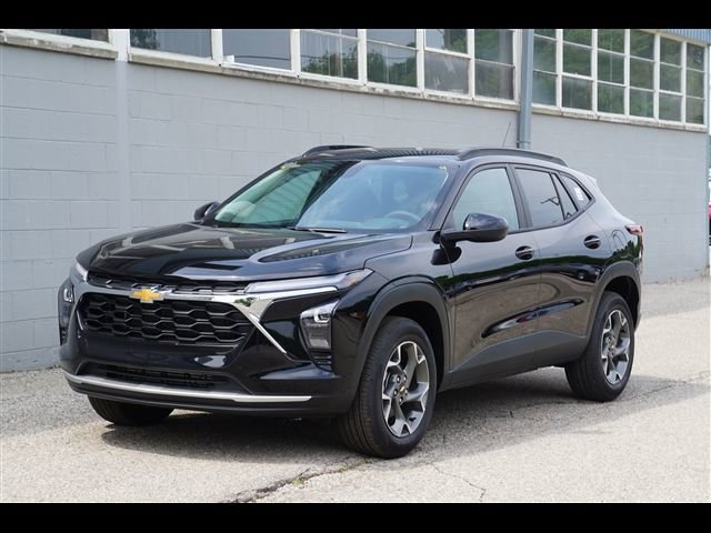 New 2025 Chevrolet Trax LT w/ LT Convenience Package image 1
