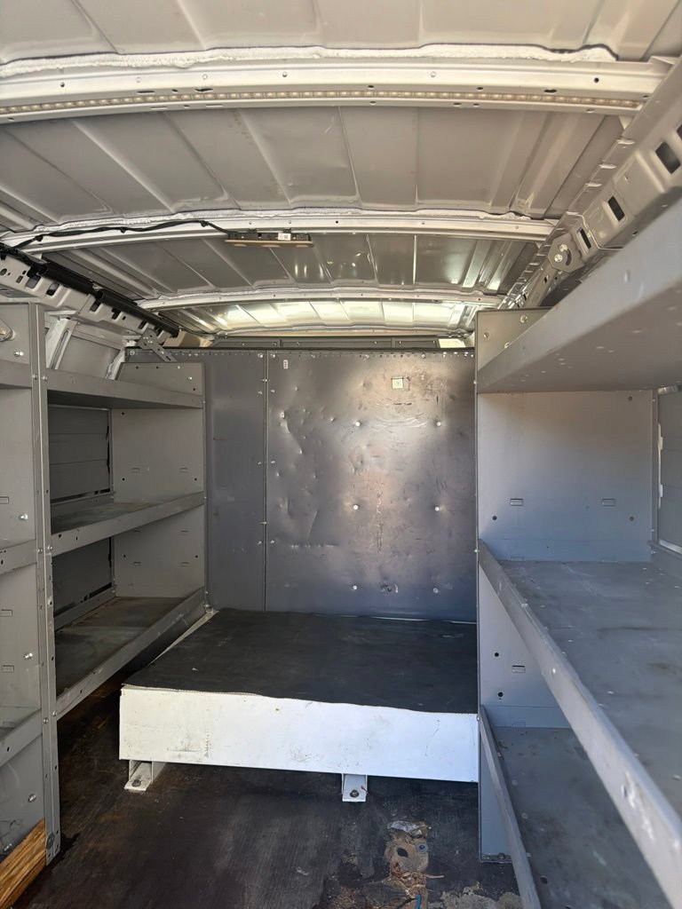 Used 2022 Chevrolet Express 2500 w/ Driver Convenience Package RWD image 10