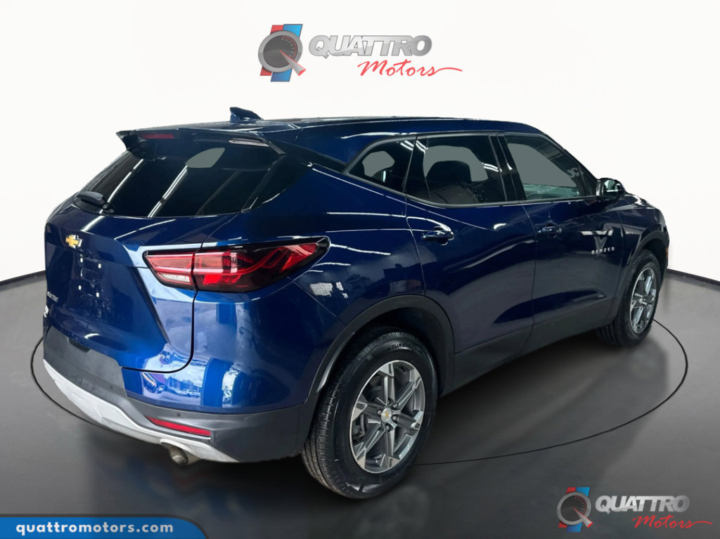 Used 2023 Chevrolet Blazer LT w/ Driver Confidence Package image 4