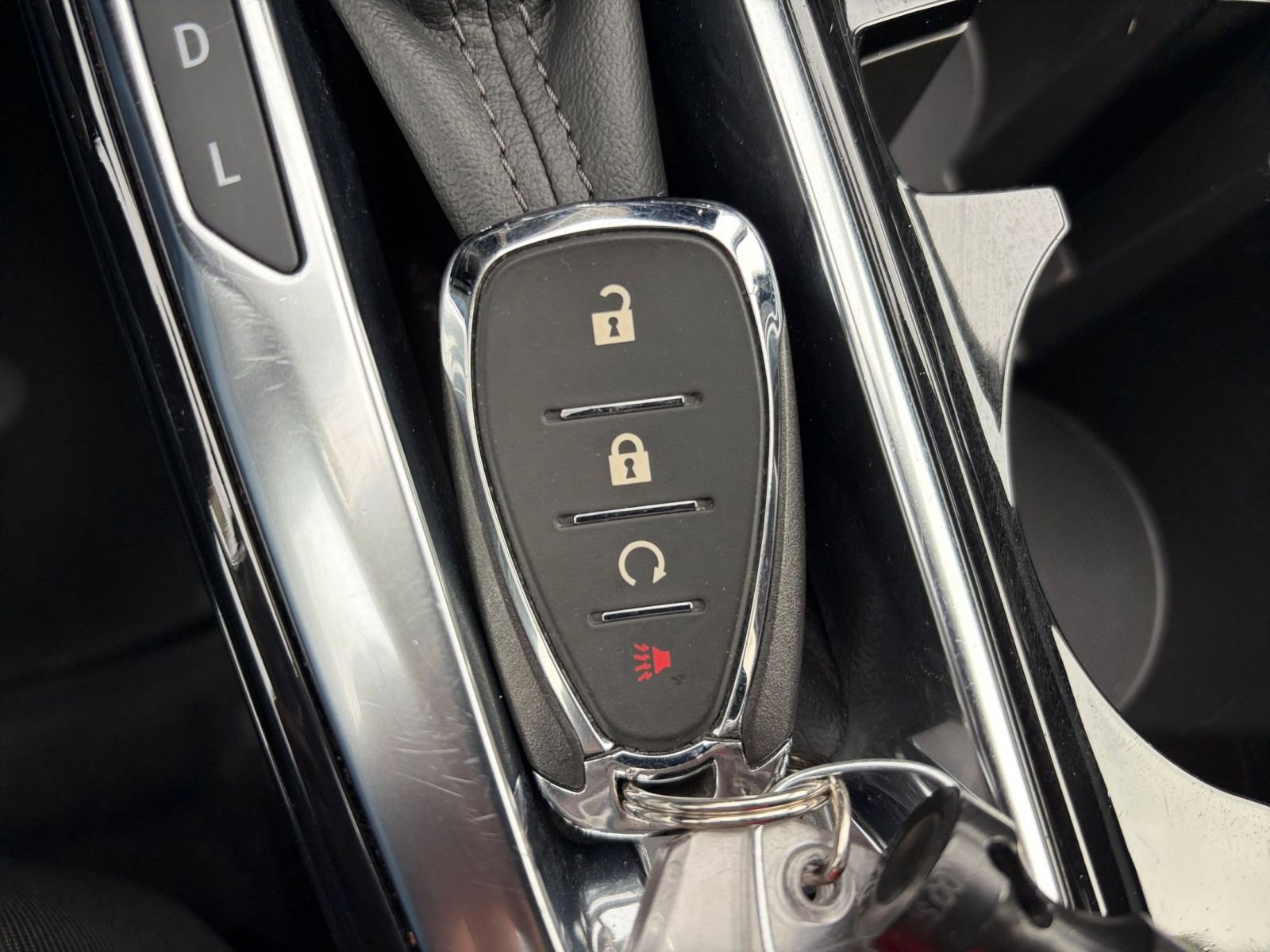 Used 2025 Chevrolet Trax LT image 21