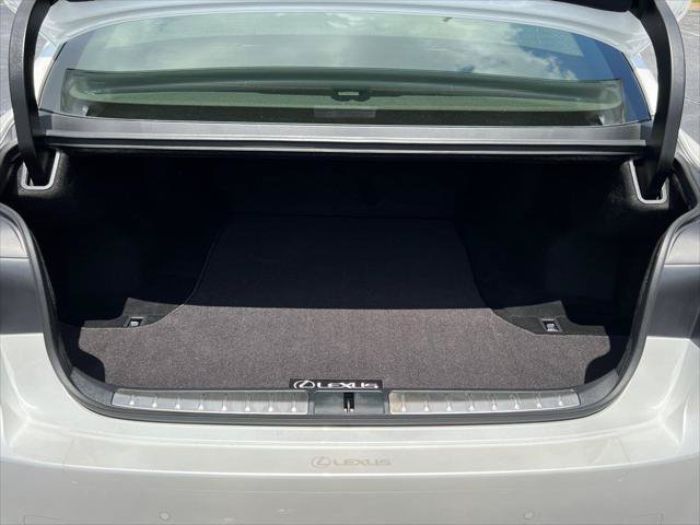 Certified 2023 Lexus LS 500 AWD w/ Luxury Package image 18