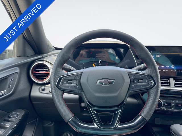 New 2026 Chevrolet Trax RS w/ Sunroof Package FWD image 14