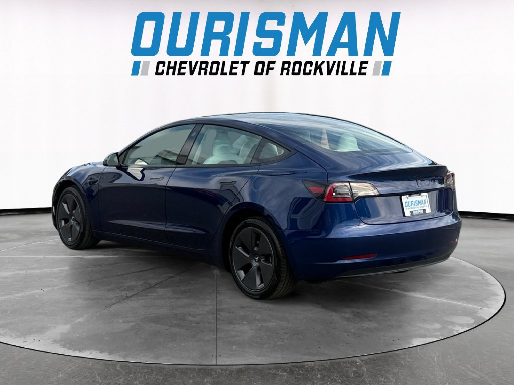 Used 2023 Tesla Model 3 Standard Range RWD image 4