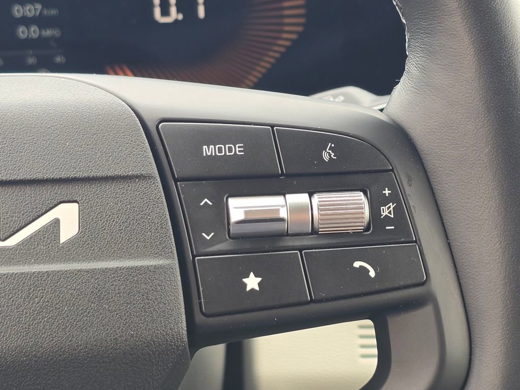 Used 2026 Kia Sportage EX image 25