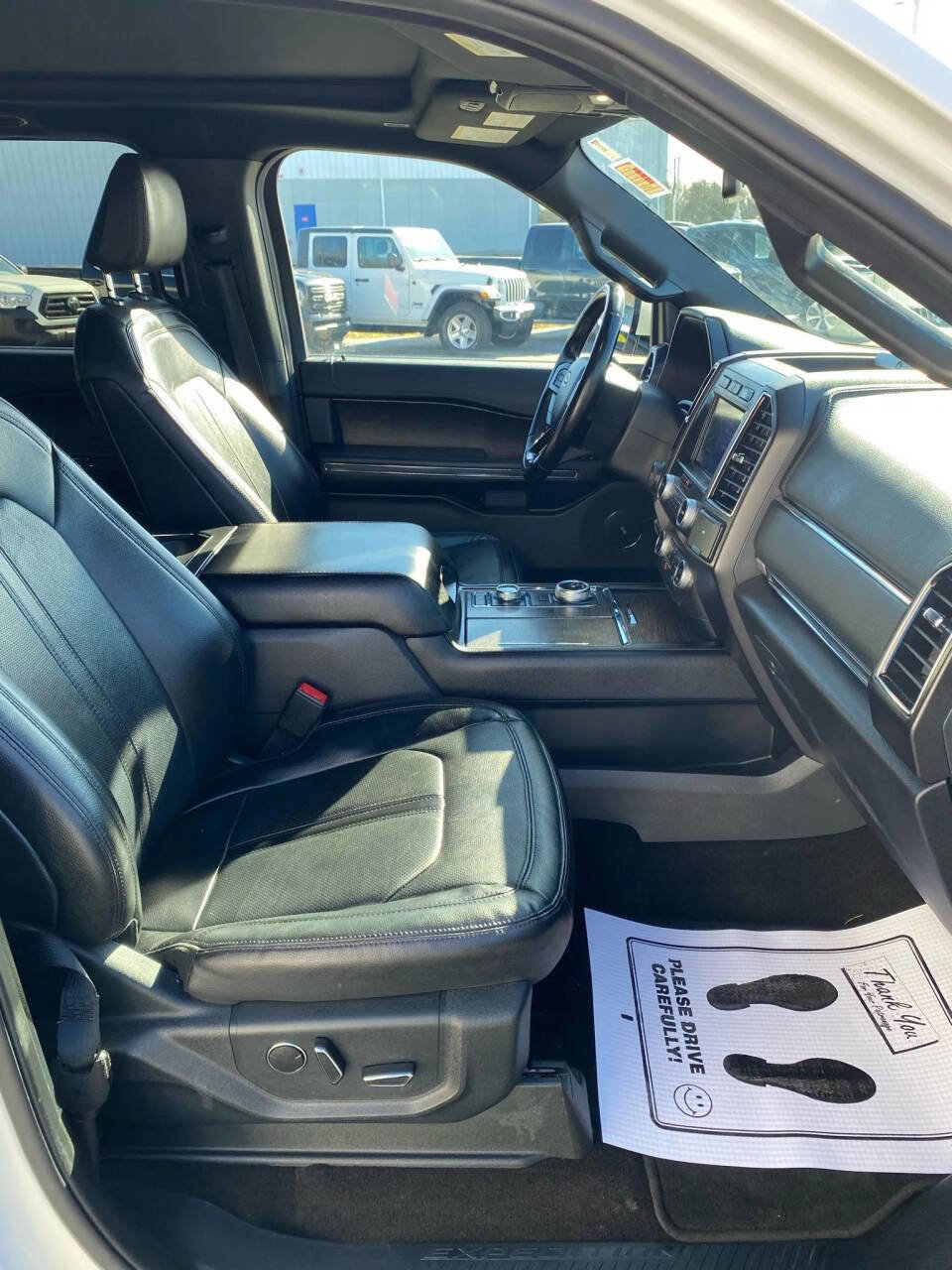 Used 2021 Ford Expedition Limited AWD/4WD image 33