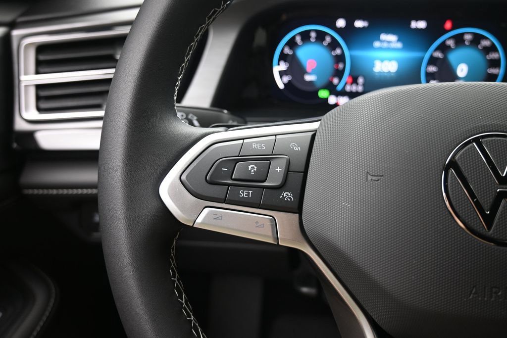New 2026 Volkswagen Atlas Cross Sport SE FWD image 14