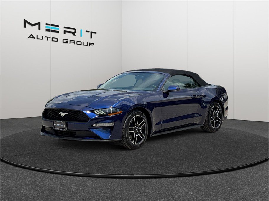 Used 2020 Ford Mustang Premium RWD image 4