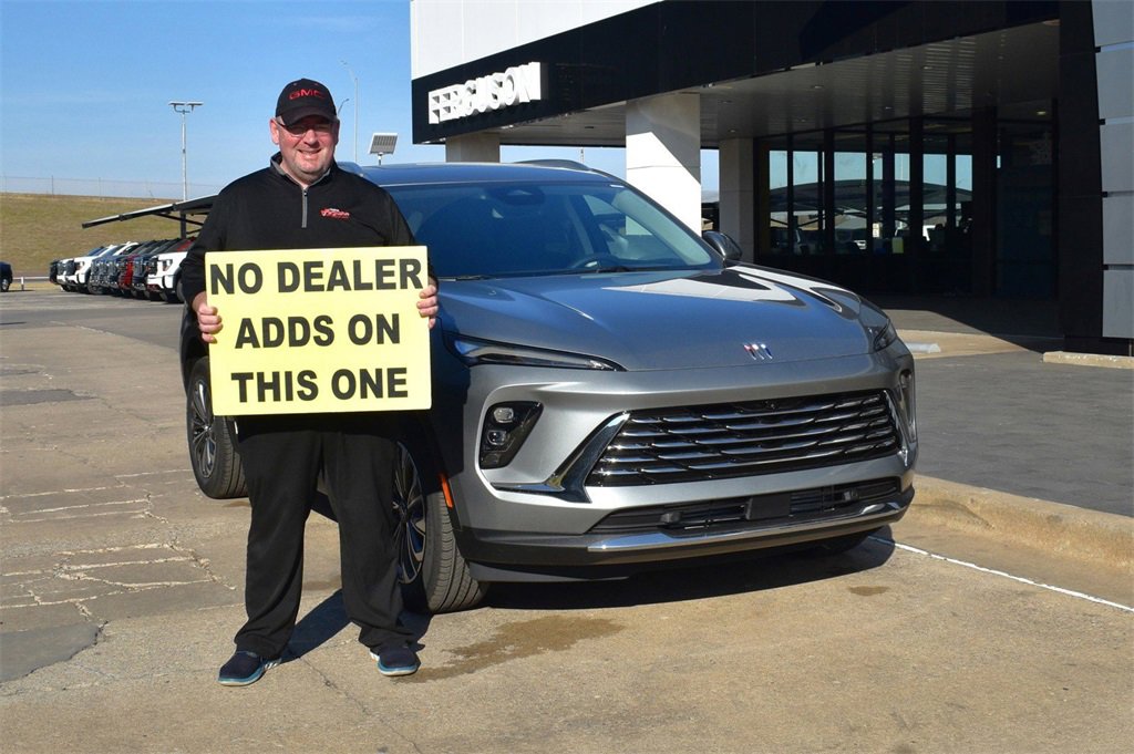 New 2025 Buick Envision Preferred image 1