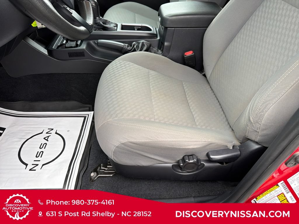 Used 2020 Toyota Tacoma SR AWD/4WD image 12