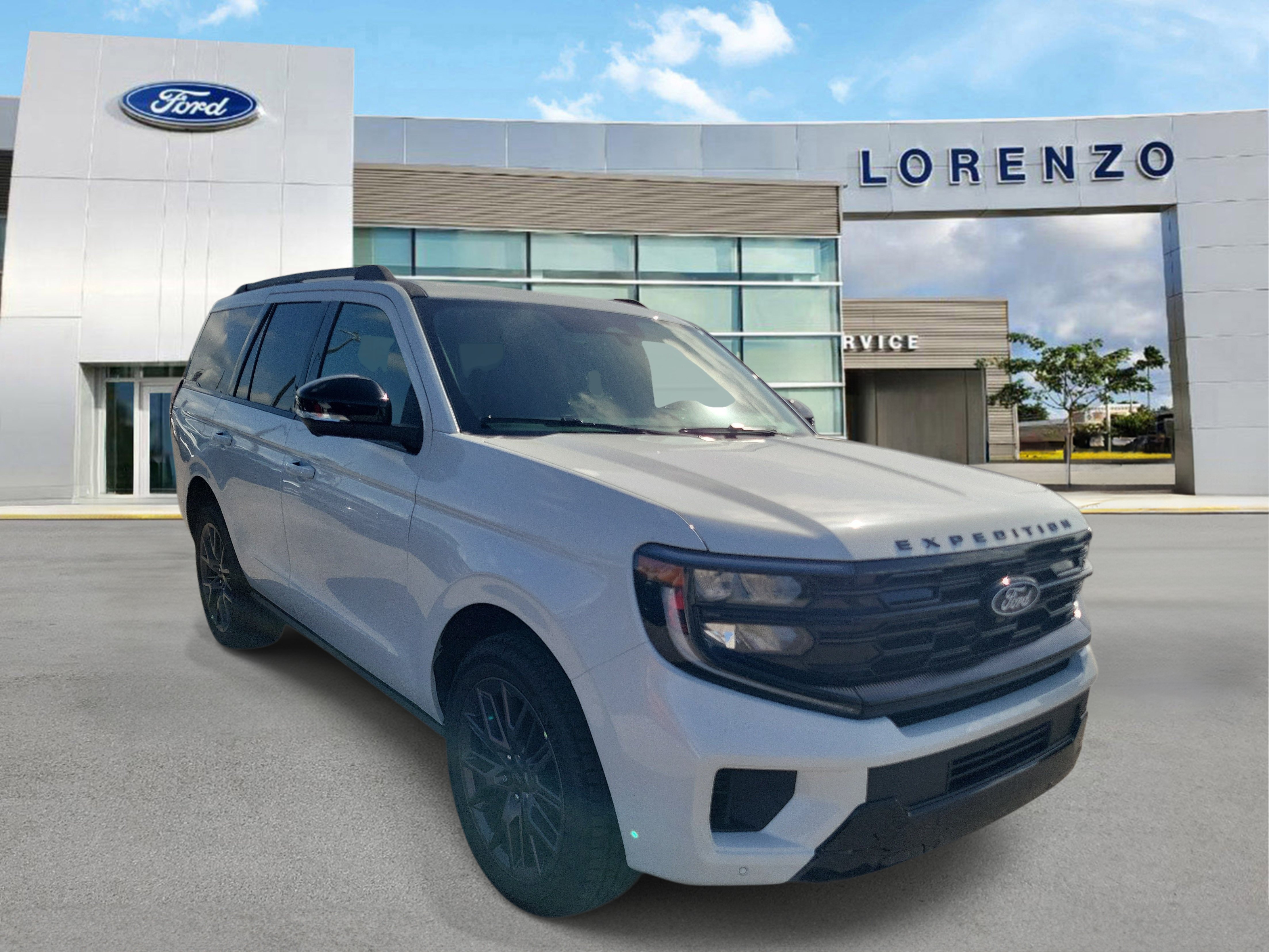 New 2027 Ford Expedition Platinum w/ Stealth Appearance Package AWD/4WD image 3