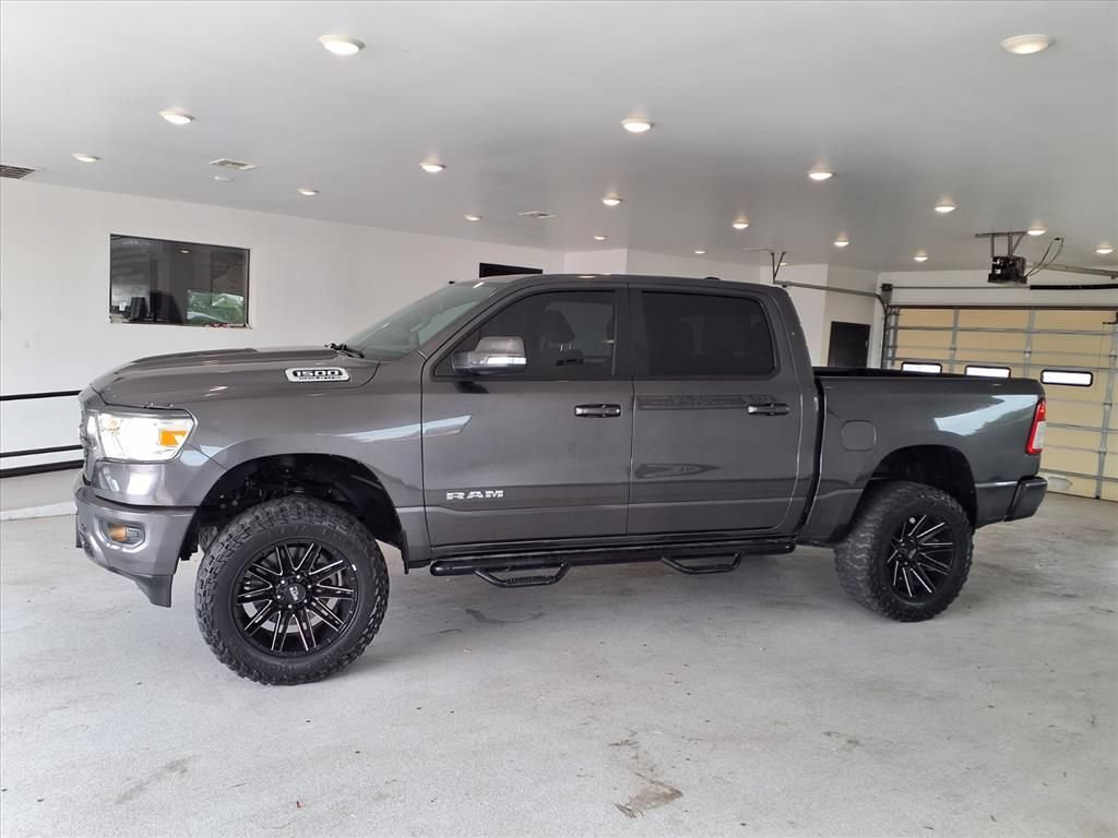 Used 2022 RAM 1500 Lone Star AWD/4WD image 2