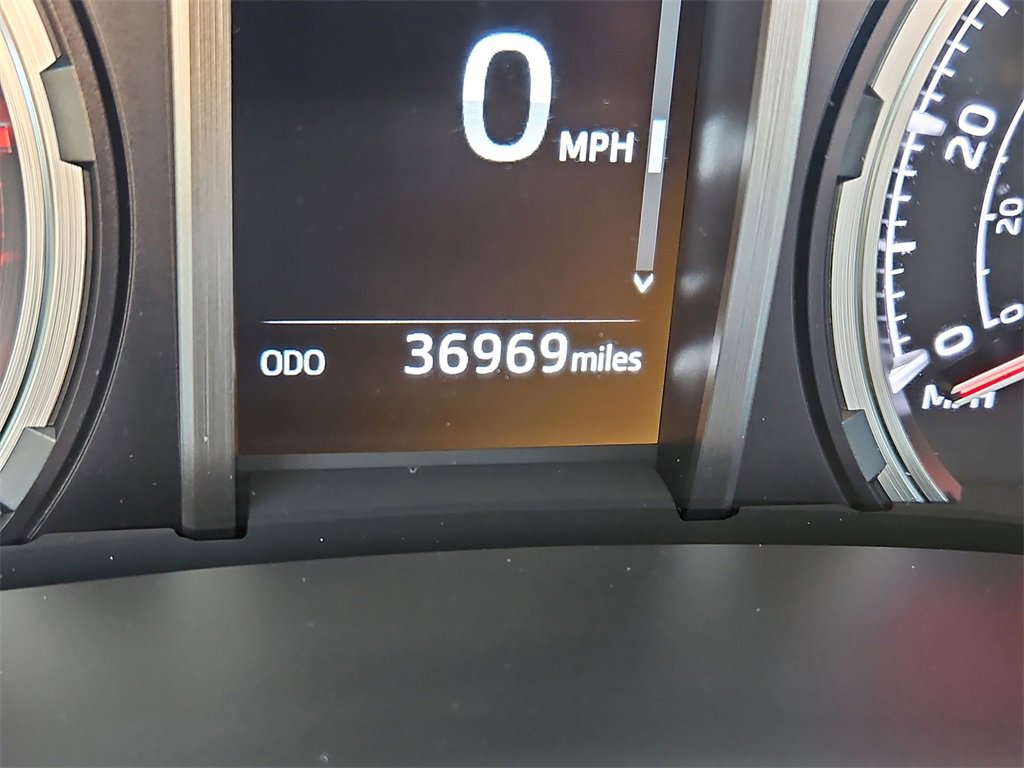 Used 2023 Toyota 4Runner Limited image 13