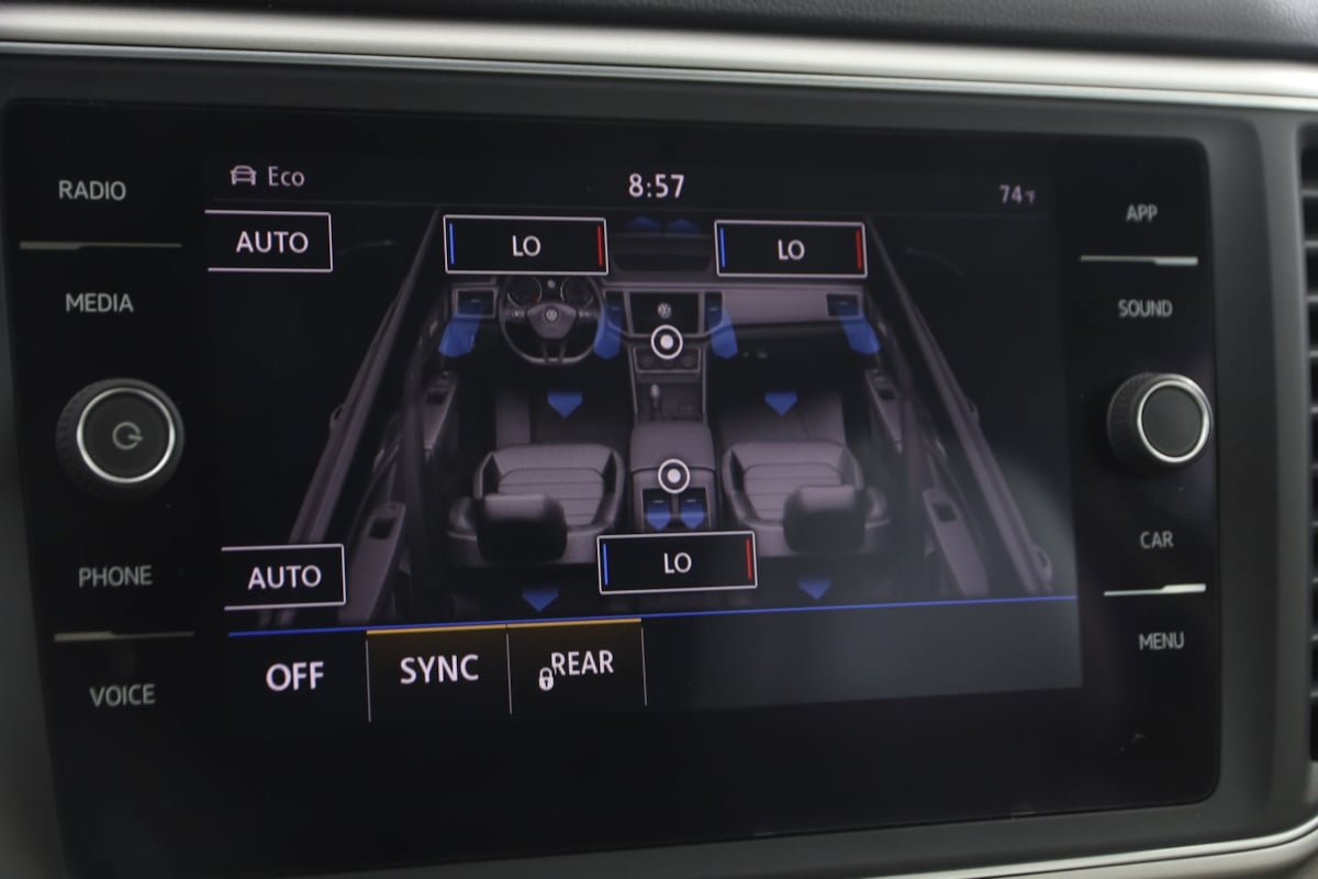 Used 2018 Volkswagen Atlas SE AWD/4WD image 30