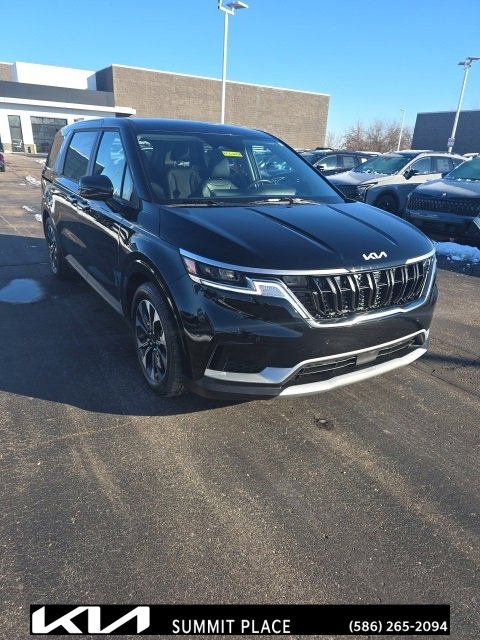 Certified 2024 Kia Carnival EX