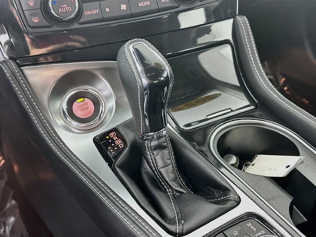 Used 2022 Nissan Maxima Platinum w/ Sport Mat Group FWD image 23
