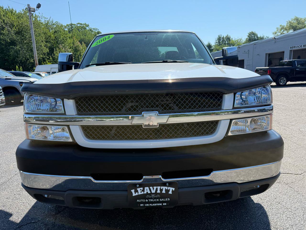 Used 2004 Chevrolet Silverado 2500 LS w/ Skid Plate Package AWD/4WD image 9