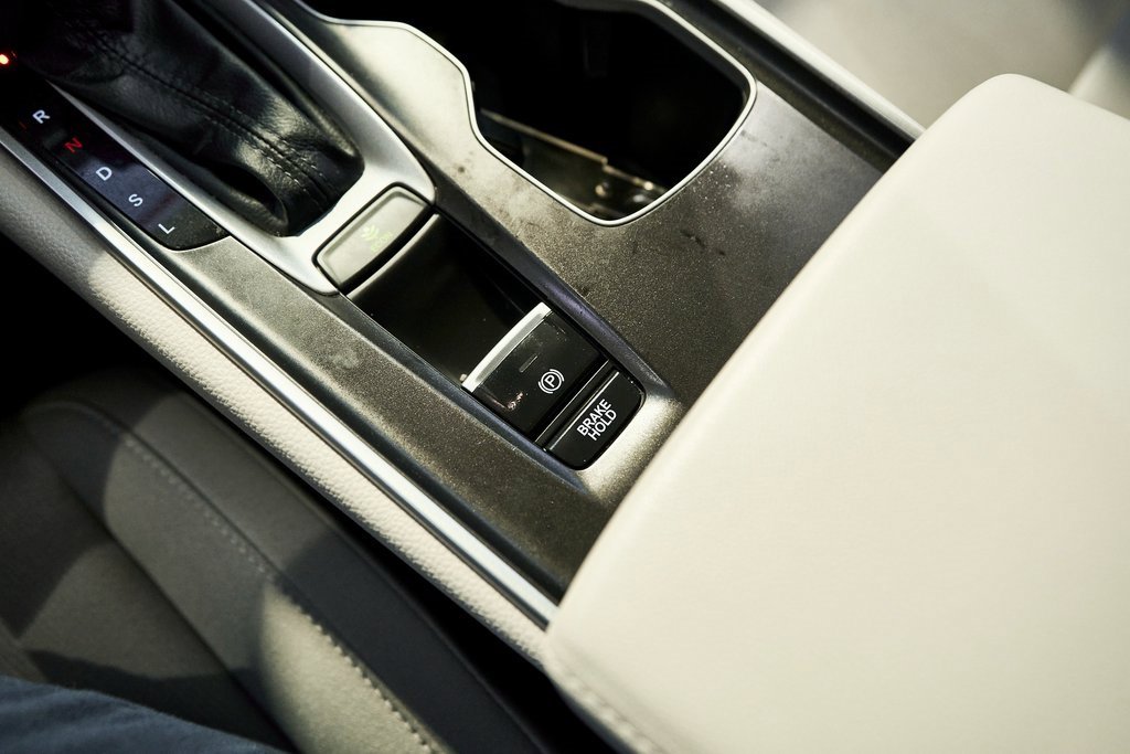 Used 2019 Honda Accord LX image 39