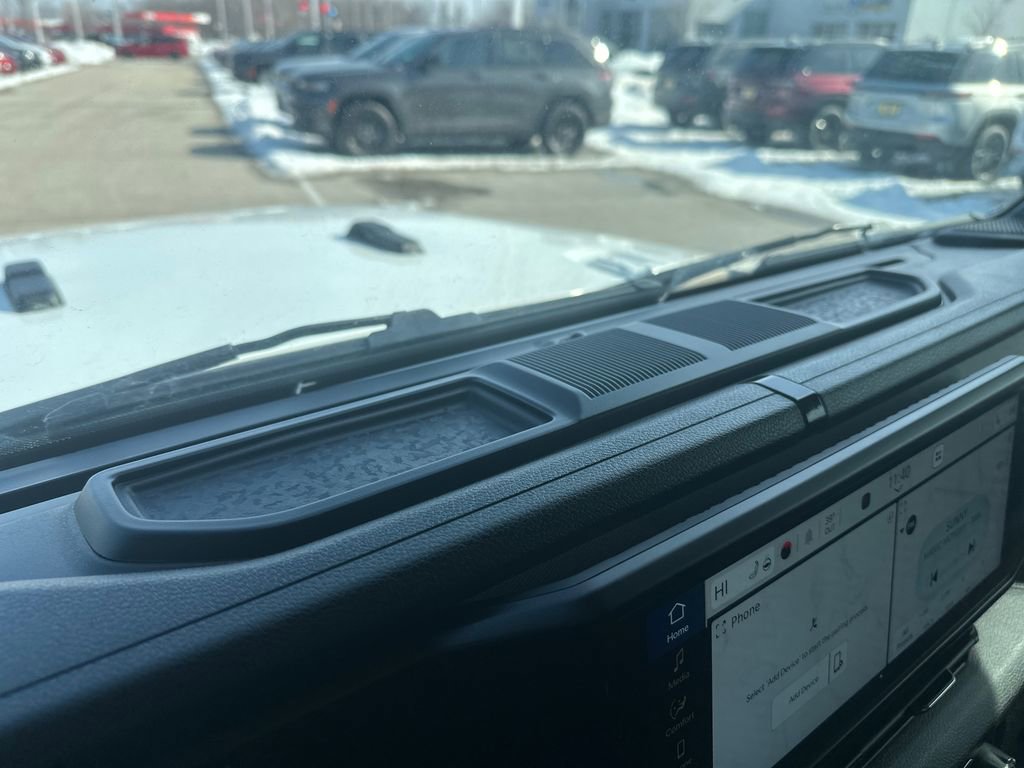 Used 2024 Jeep Wrangler Sport S image 16