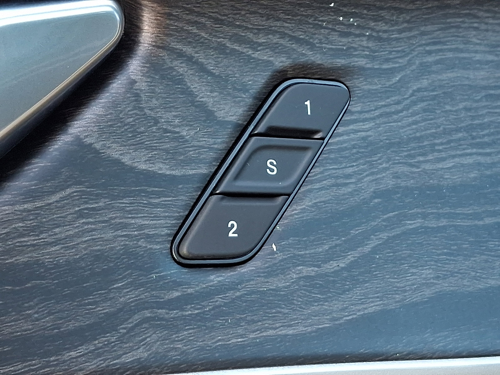 New 2026 Jeep Grand Cherokee Limited image 16