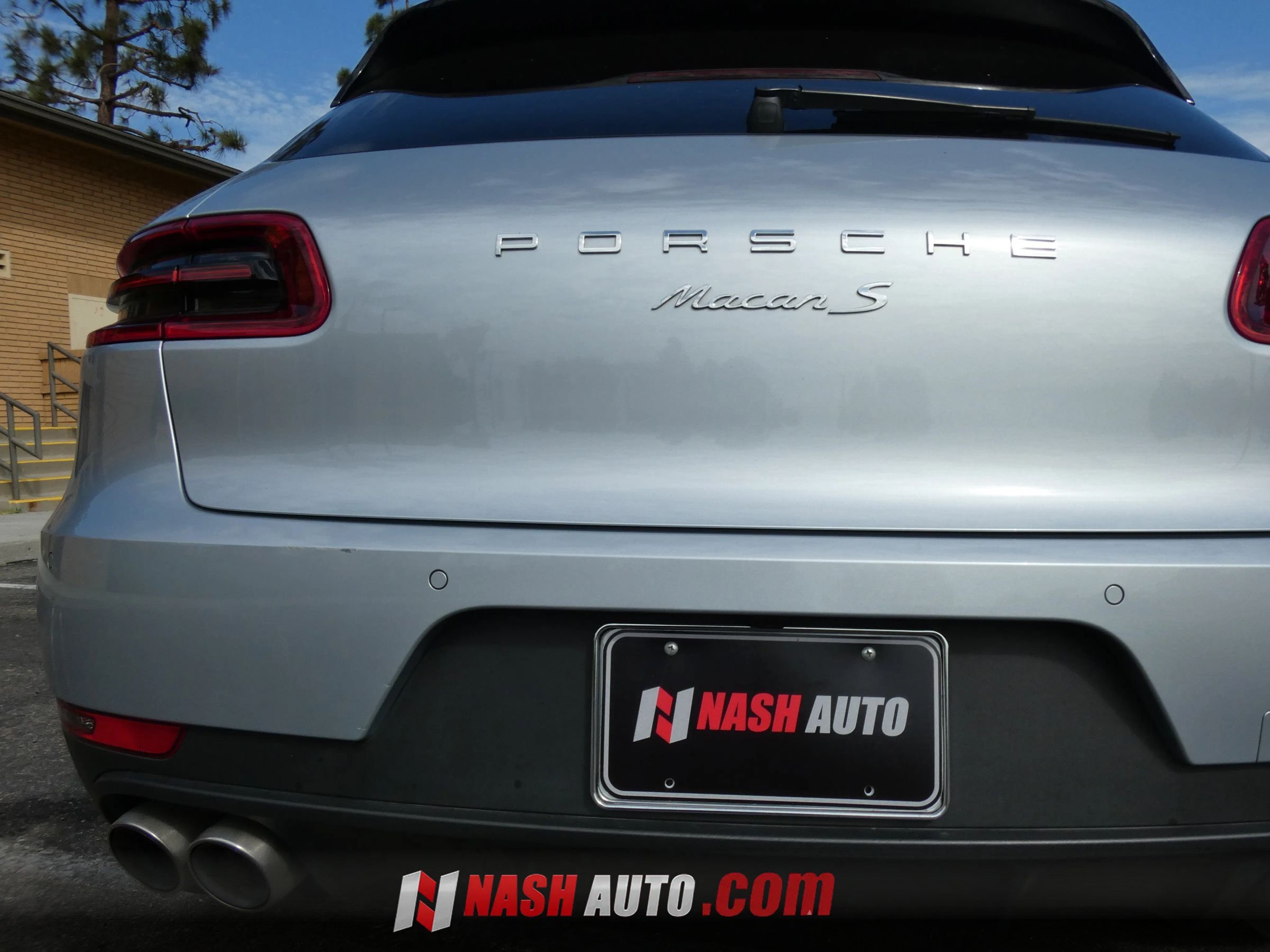 Used 2017 Porsche Macan S AWD/4WD image 11