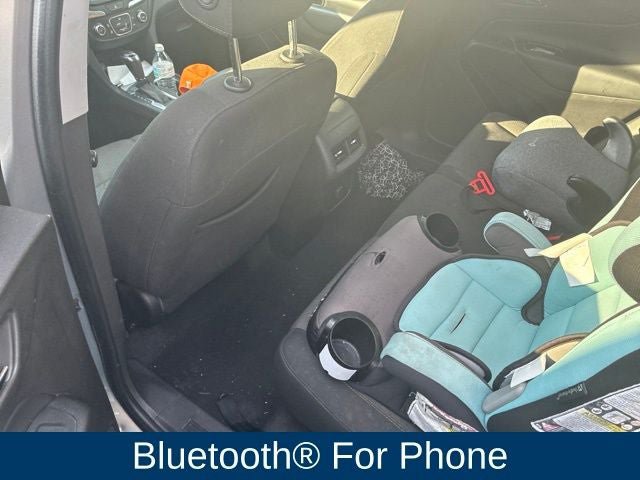 Used 2018 Chevrolet Equinox LT FWD image 17