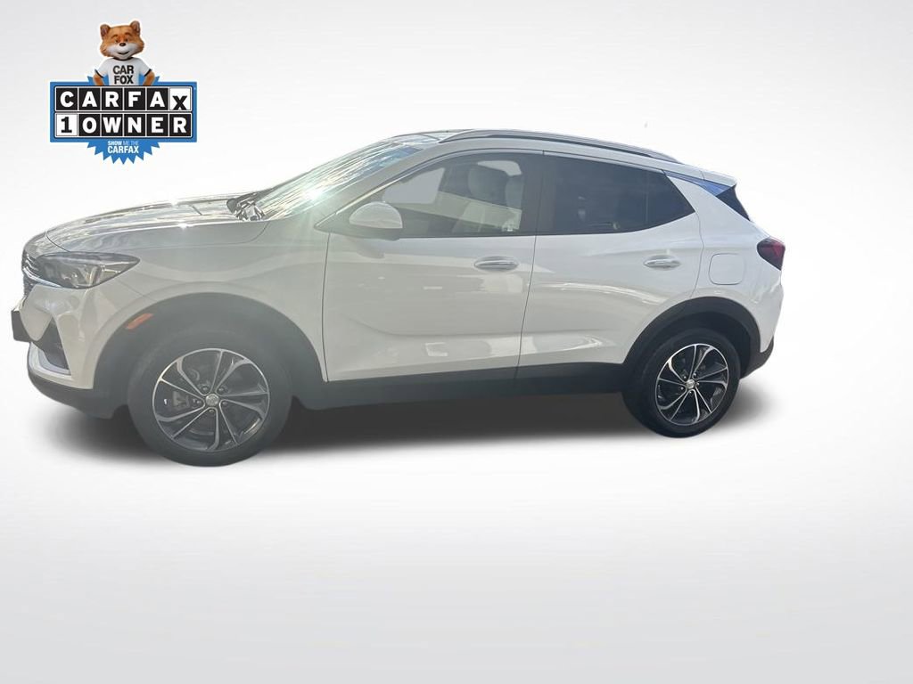 Used 2023 Buick Encore GX Select image 2