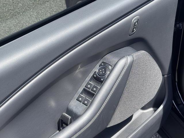 Certified 2025 Ford Mustang Mach-E Select RWD image 10