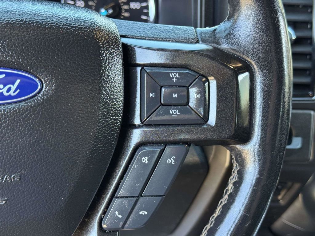 Used 2018 Ford Expedition Limited image 12
