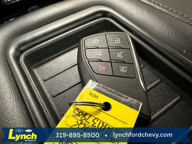 Used 2024 Chevrolet Suburban Z71 w/ Z71 Off-Road Package image 18