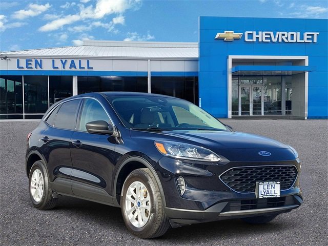 Used 2022 Ford Escape SE w/ Cold Weather Package