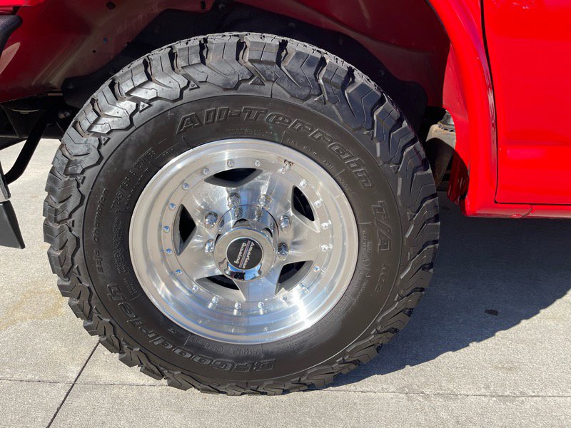 Used 2019 GMC Savana 2500 w/ Enhanced Convenience Package image 17