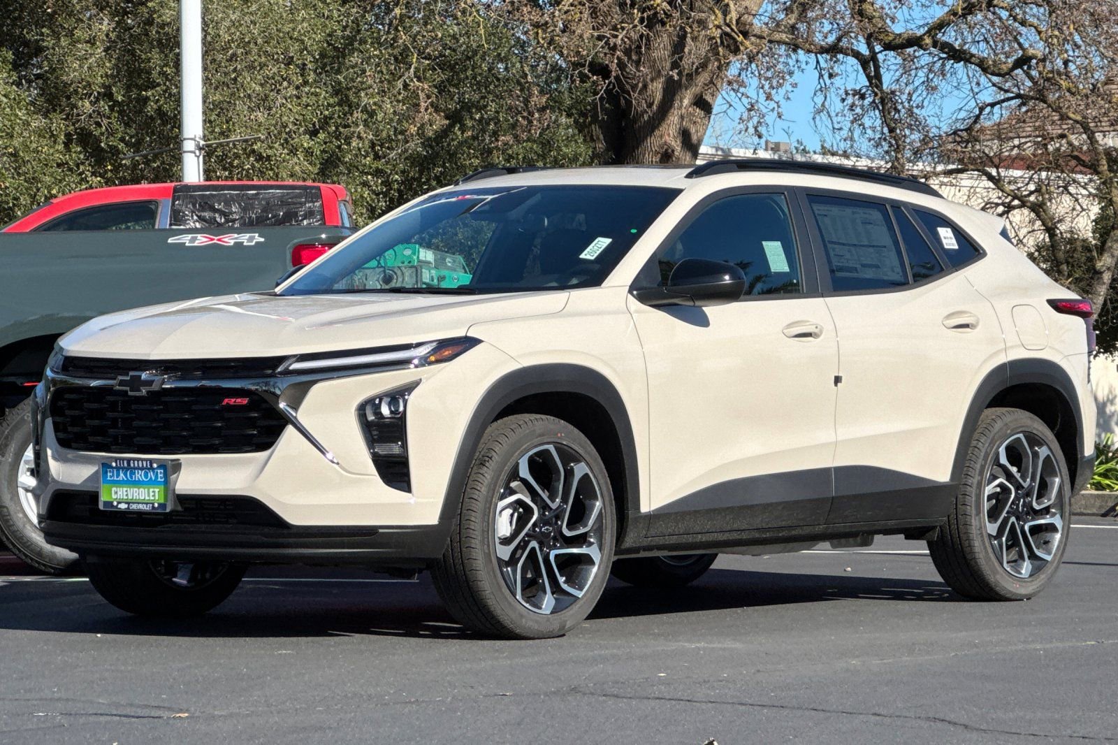 New 2026 Chevrolet Trax RS w/ Sunroof Package image 7