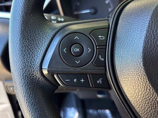 Used 2025 Toyota Corolla LE FWD image 16