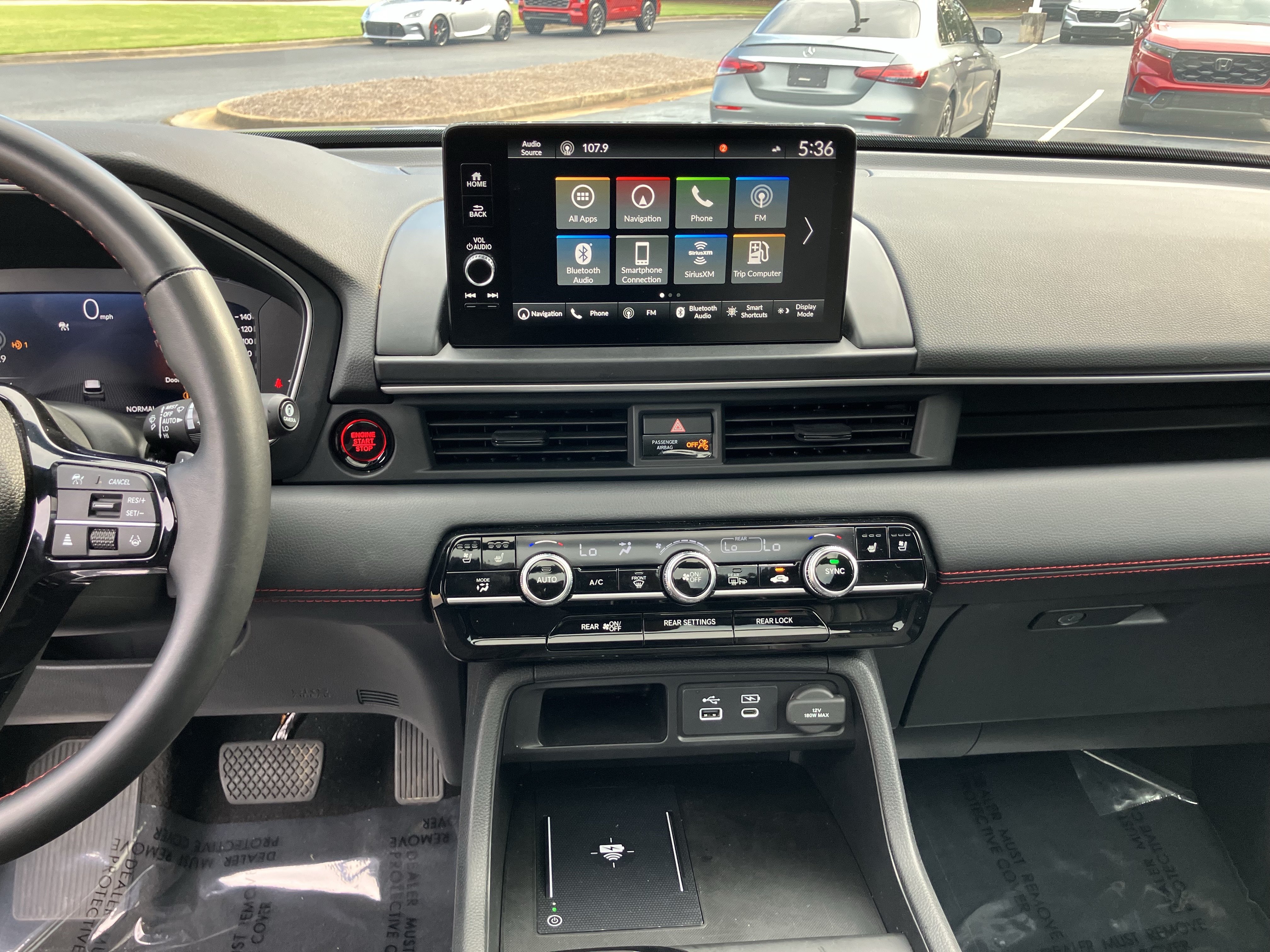 Certified 2025 Honda Pilot Black Edition image 25