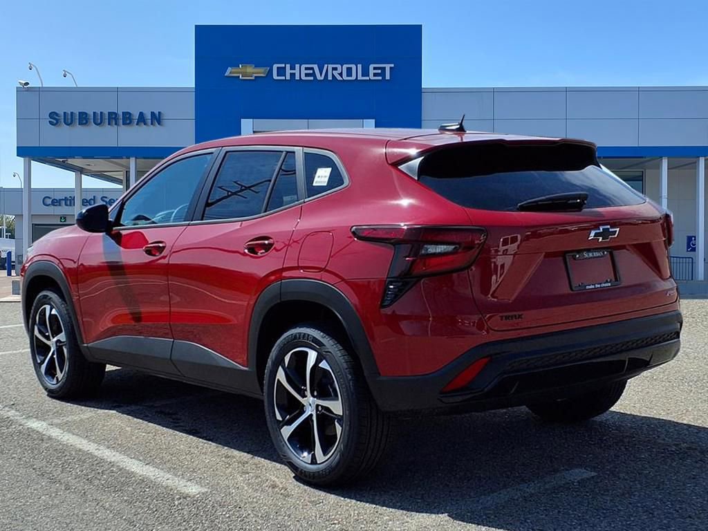 New 2026 Chevrolet Trax RS w/ Driver Confidence Package FWD image 6