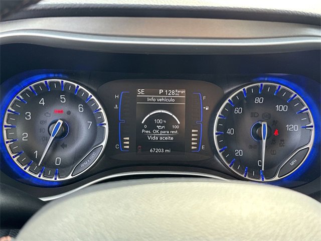 Used 2020 Chrysler Pacifica Touring-L image 26