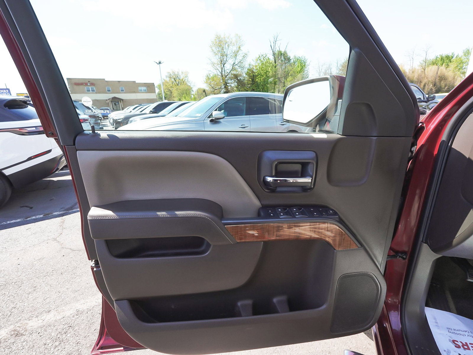 Used 2014 GMC Sierra 1500 SLE w/ SLE Value Package RWD image 7