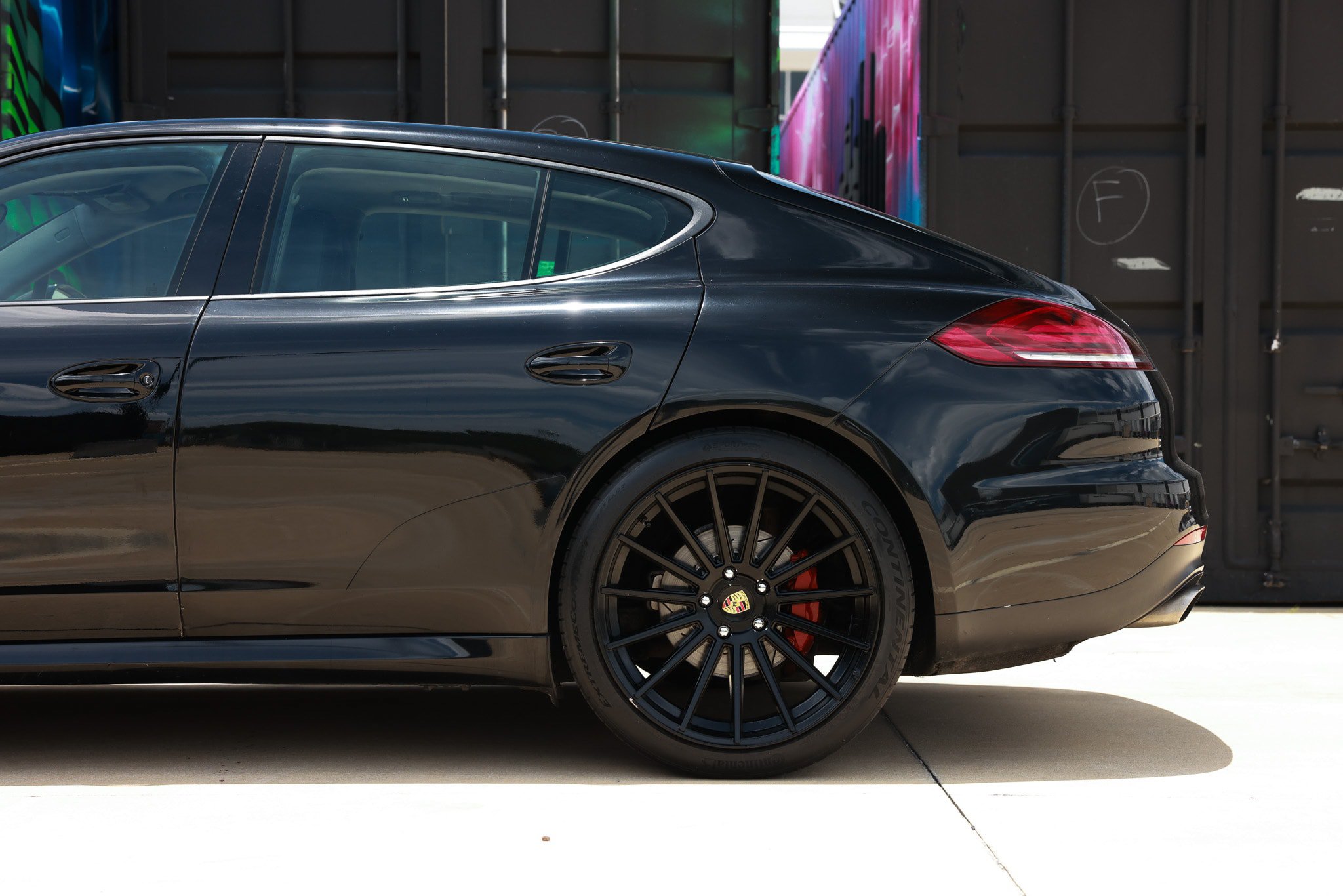 Used 2014 Porsche Panamera RWD image 30