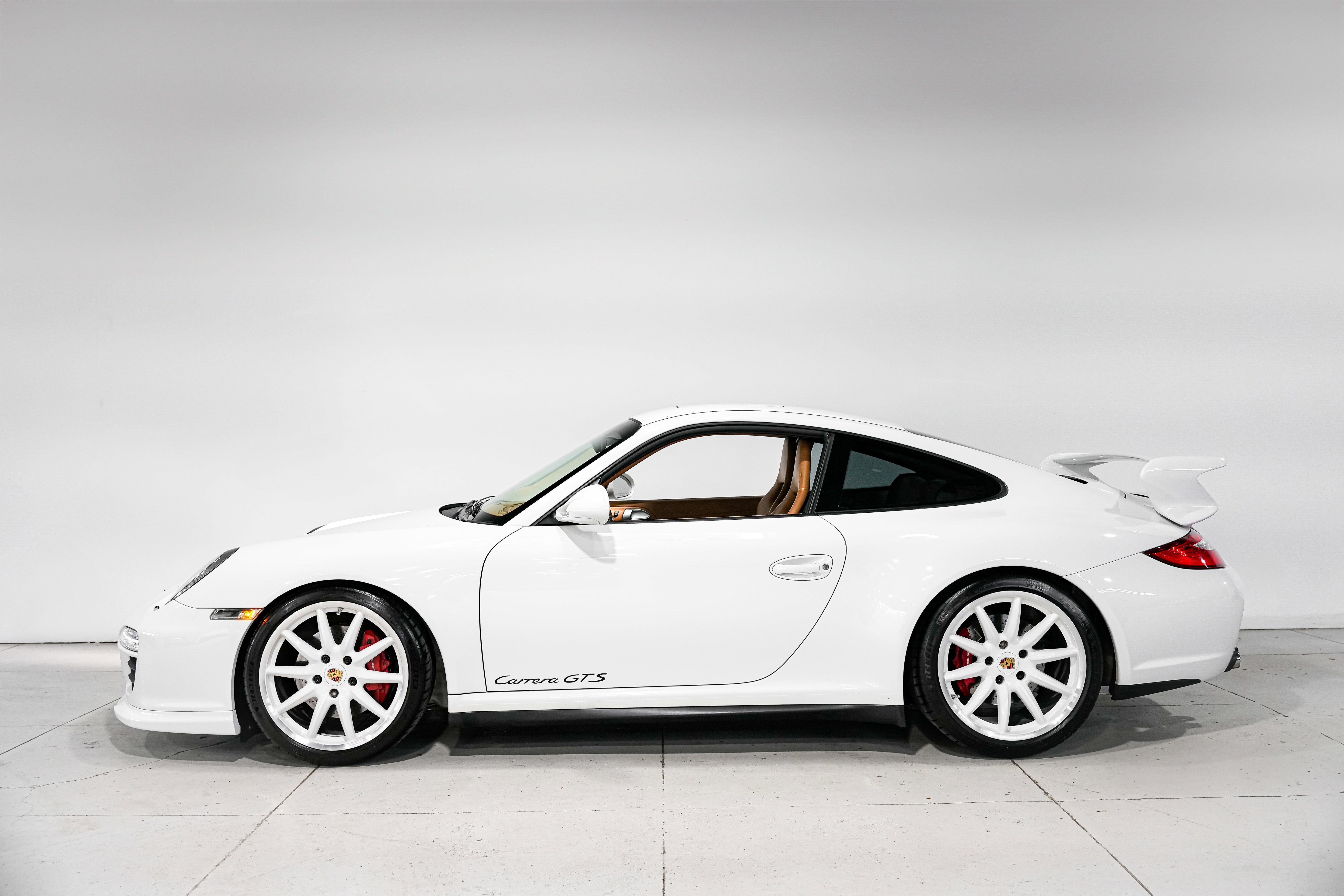 Used 2011 Porsche 911 Carrera GTS image 7