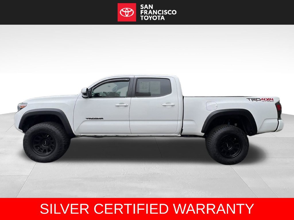 Certified 2022 Toyota Tacoma TRD Off-Road w/ Technology Package AWD/4WD image 2