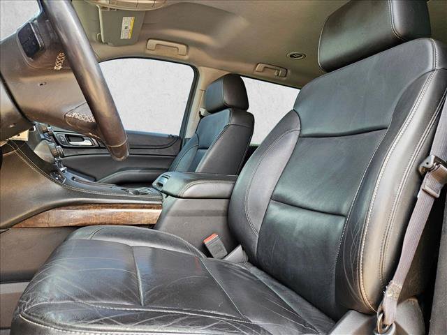 Used 2018 Chevrolet Suburban LT RWD image 15