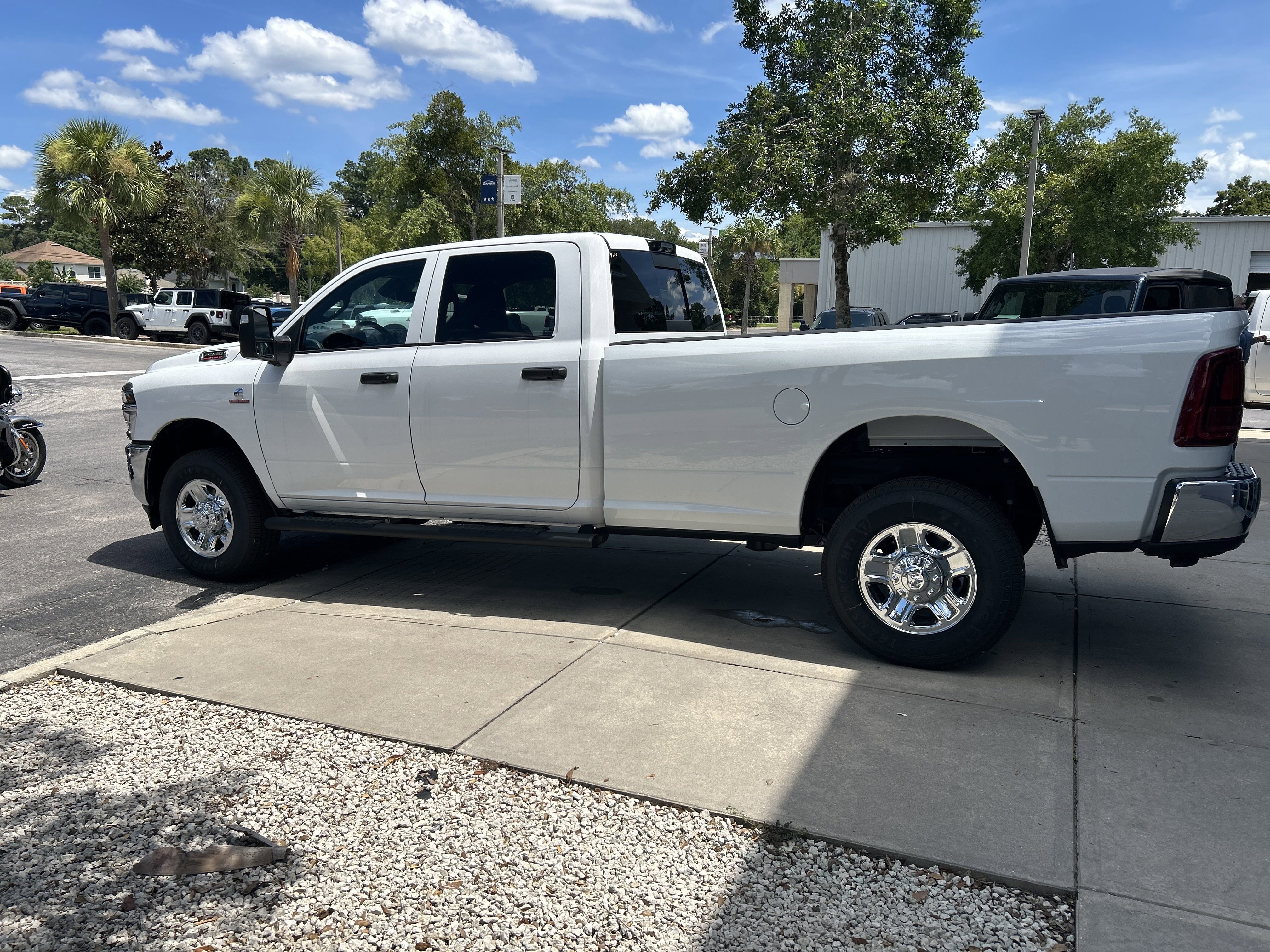 New 2025 RAM 2500 Tradesman image 3