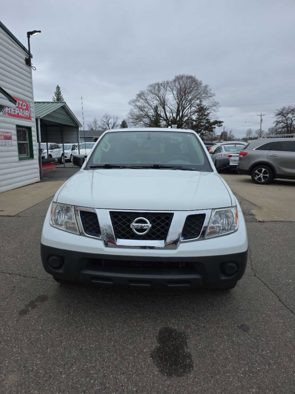 Used 2017 Nissan Frontier S RWD image 3